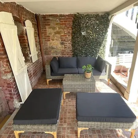 Apartment Studio Terrasse Centre Historique Et A Pied *